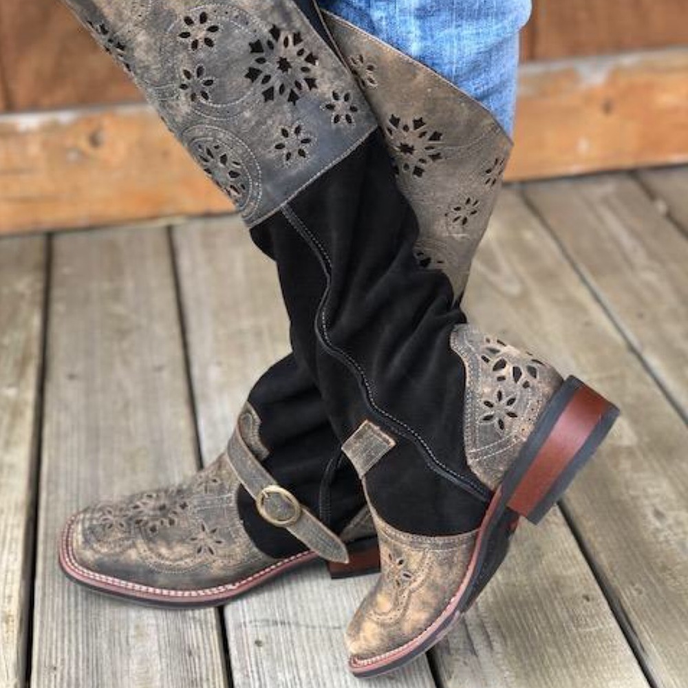 RELISTED SIZE 7 AVAILABLE Laredo | Caught You Lookin' Distressed Square Toe - Picture 12 of 12